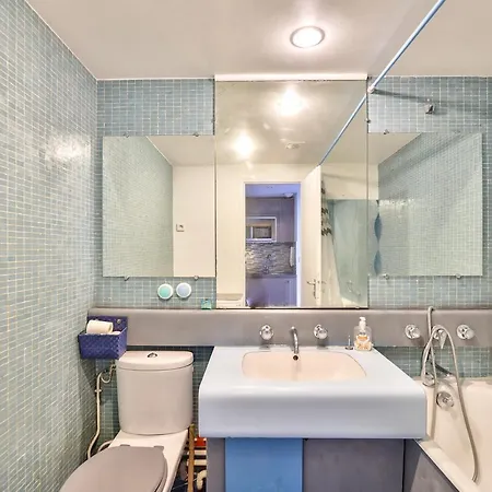 Studio In Luxury Building With Swimming Pool *